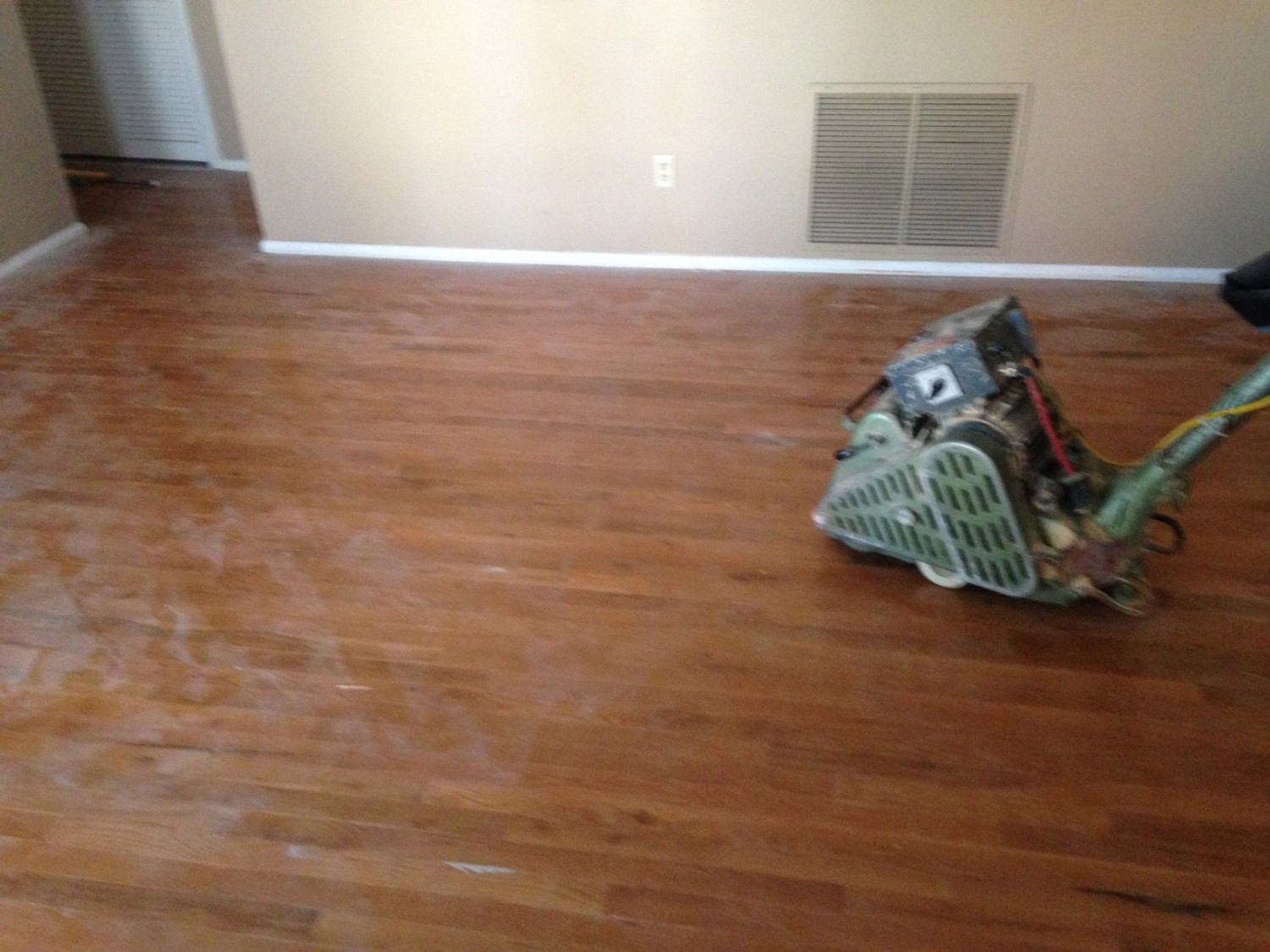 refinishing-a-cupped-wood-floor-in-mandarin