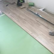 Installing laminate Oak flooring