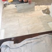 Installing rectangular floor tiles