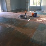 Leveling the concrete slab floor