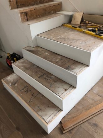 Engineered White Oak Hardwood Flooring, How To Install Engineered Flooring On Stairs
